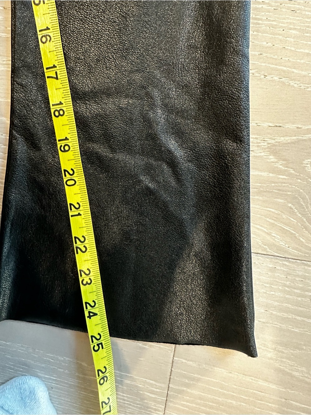 Commando Faux Leather Crop Flare Pants NWT sz XS - Picture 8 of 9